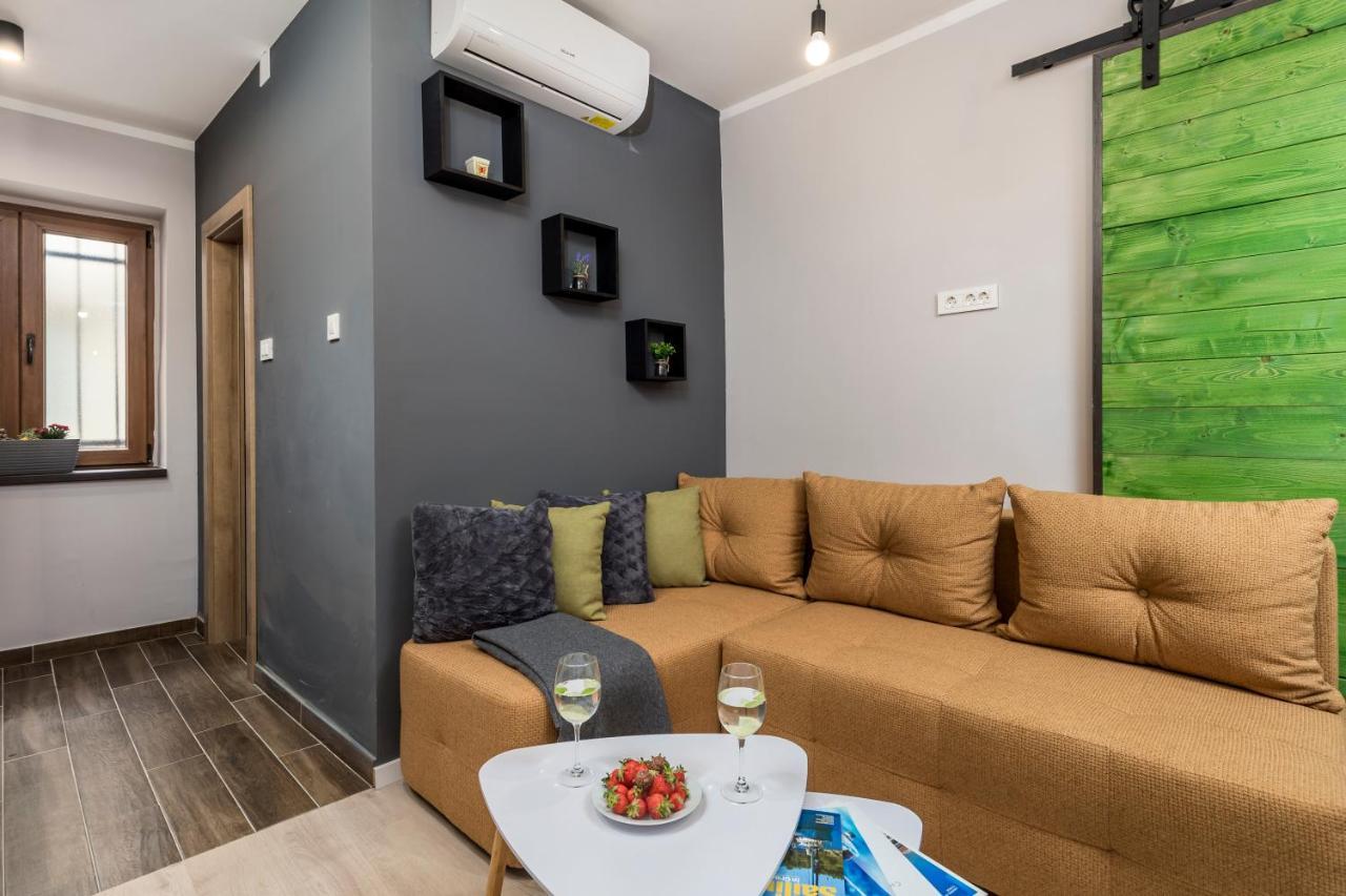 4 Season Apartments Rijeka Exterior foto